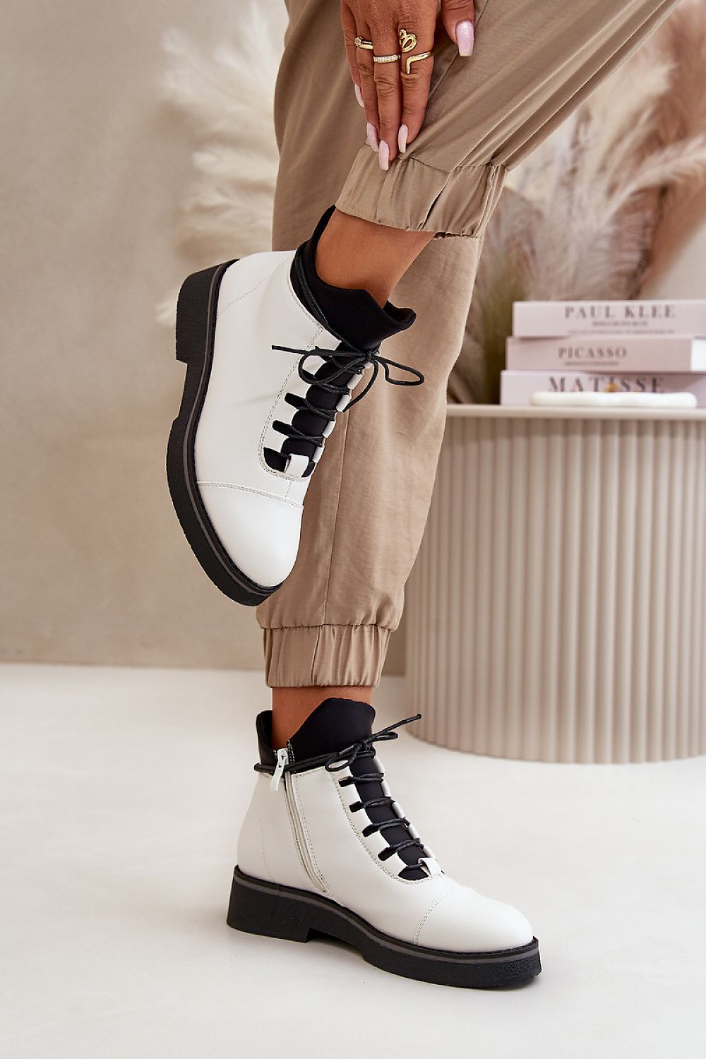  Boots model 199304 Step in style 
