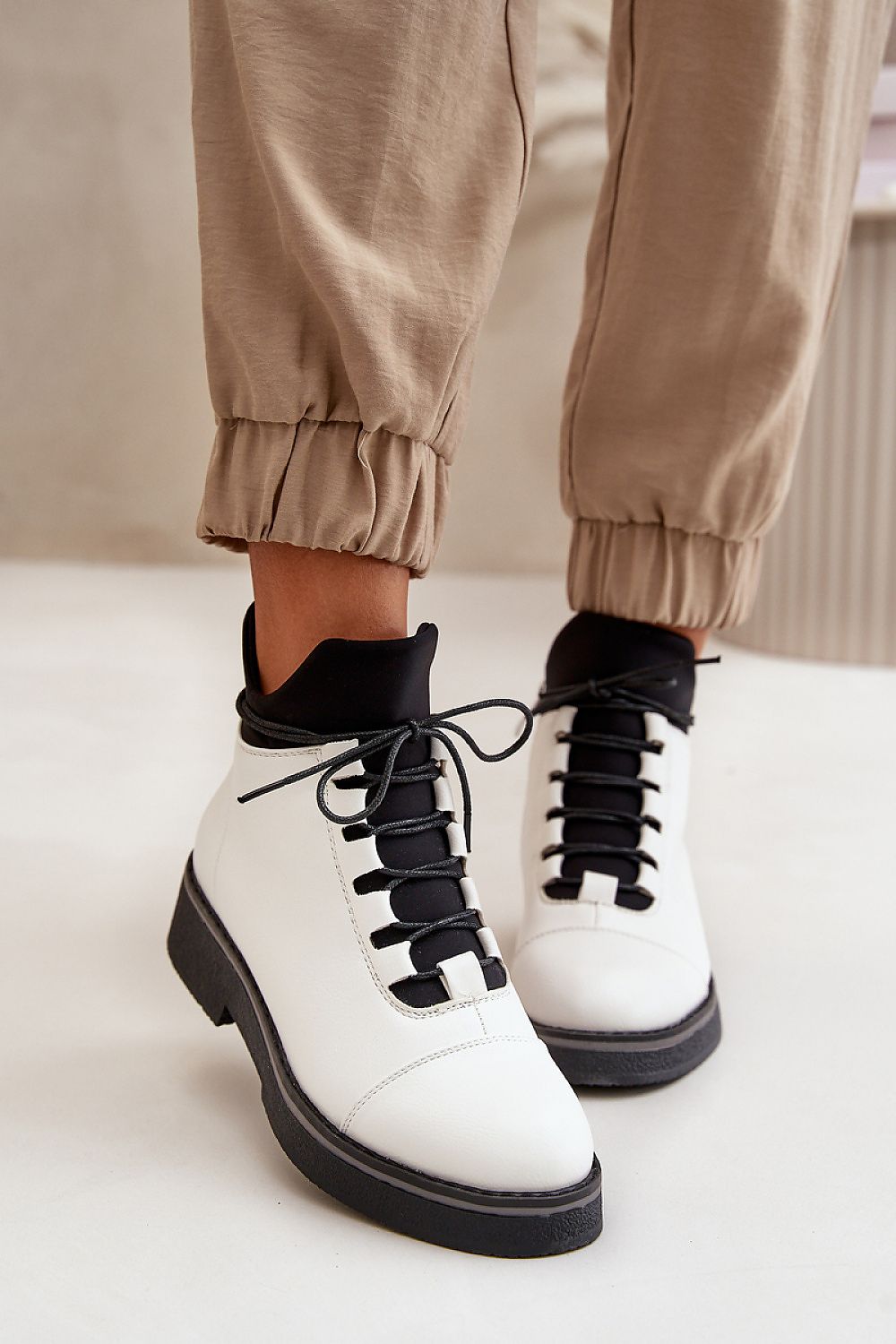  Boots model 199304 Step in style 
