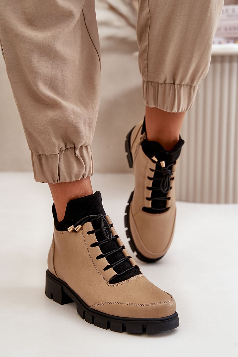  Boots model 199305 Step in style 