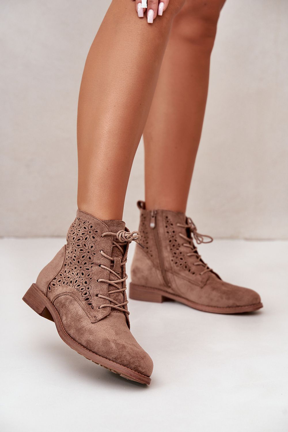  Boots model 199411 Step in style 