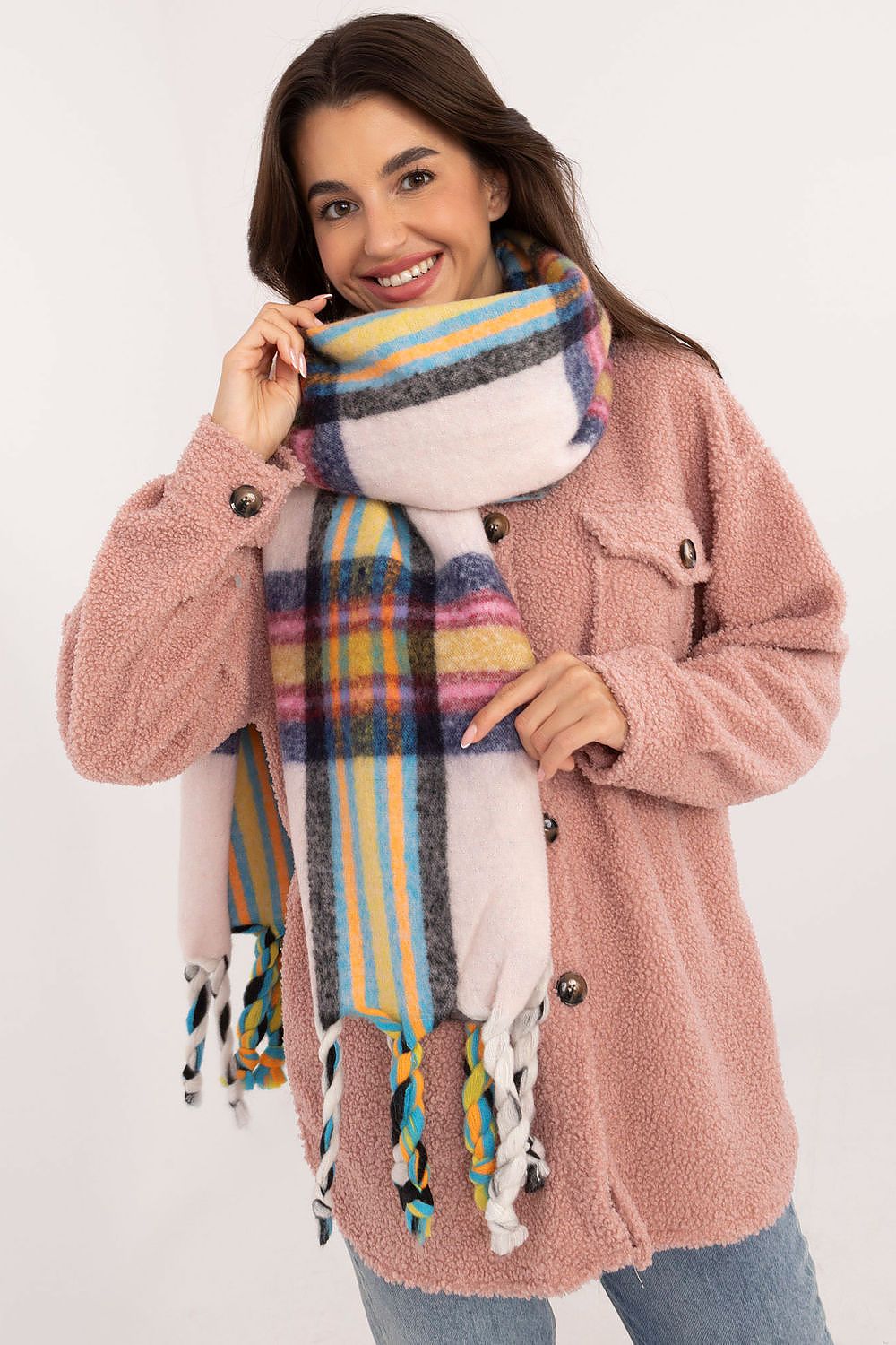  Shawl model 202580 AT 