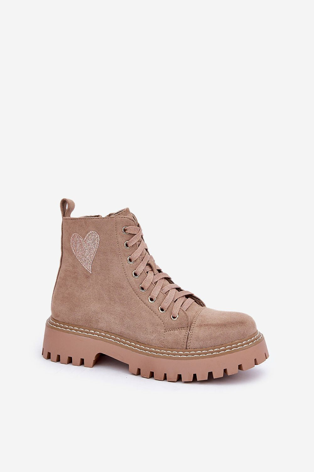  Boots model 204727 Step in style 