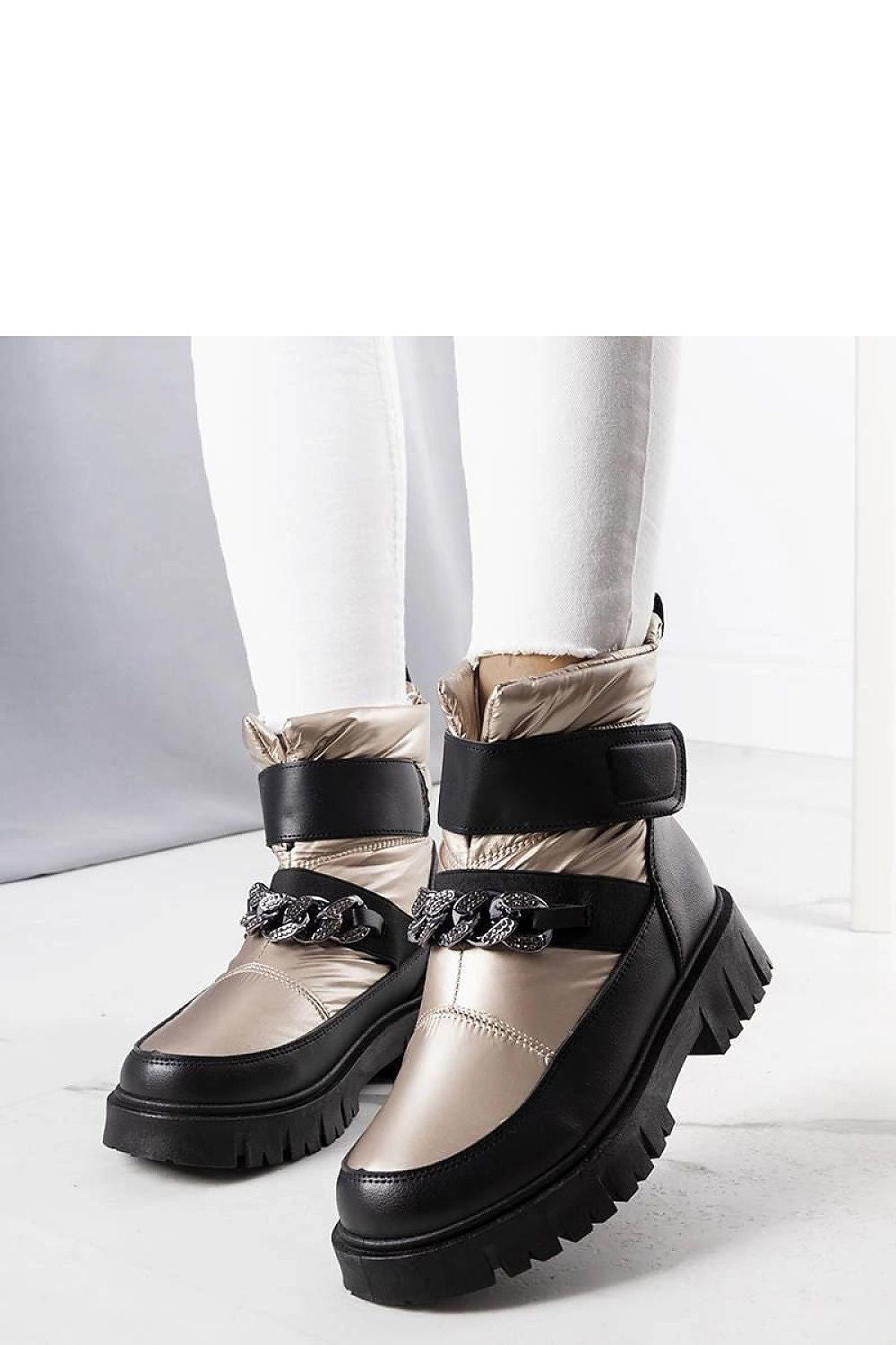  Boots model 205141 Solea 