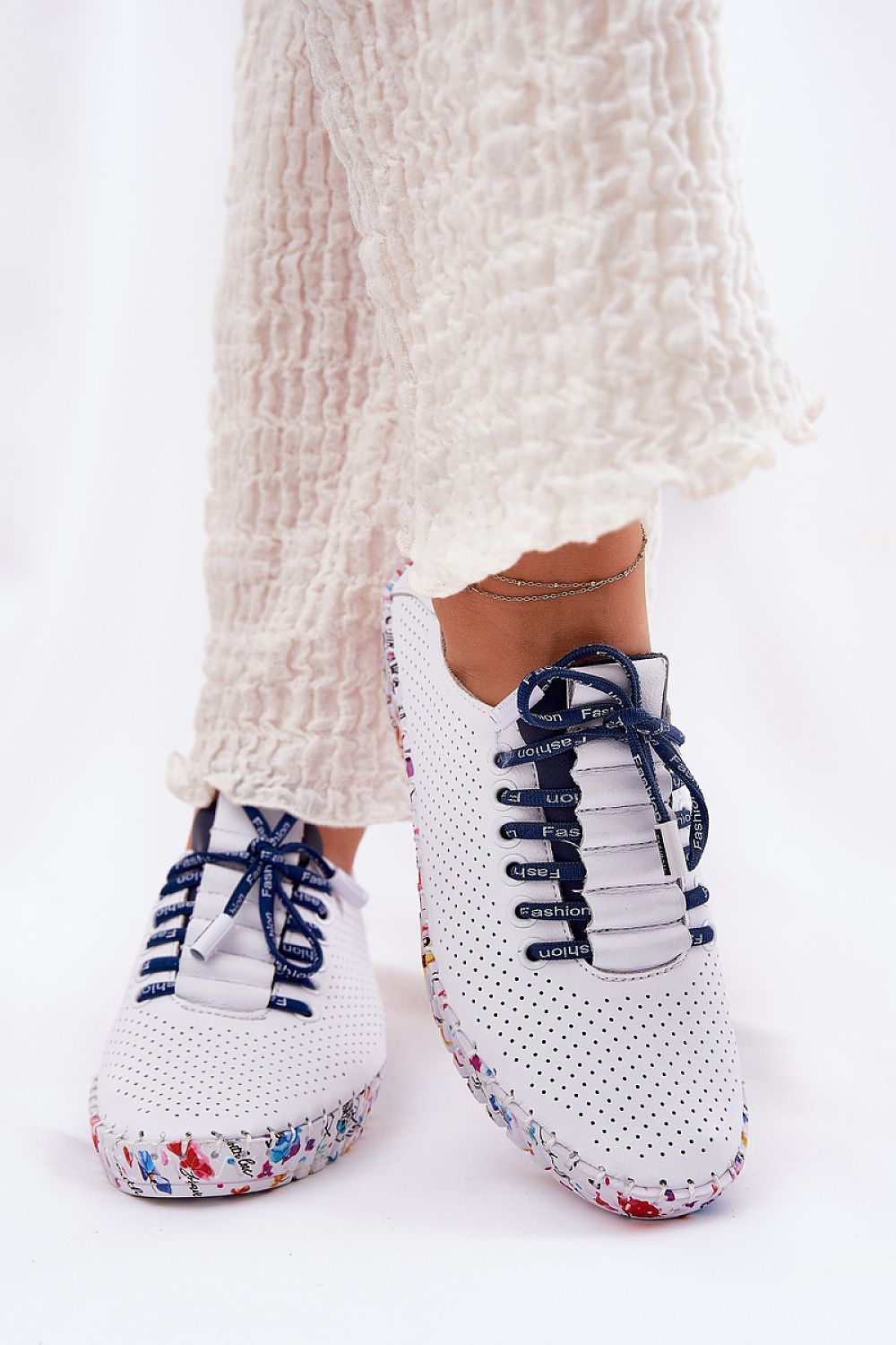  Half shoes model 212556 Step in style 