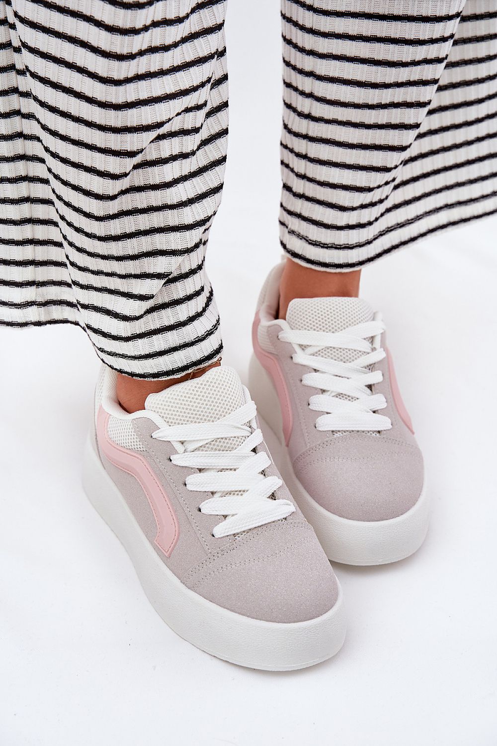  Sport Shoes model 213188 Step in style 