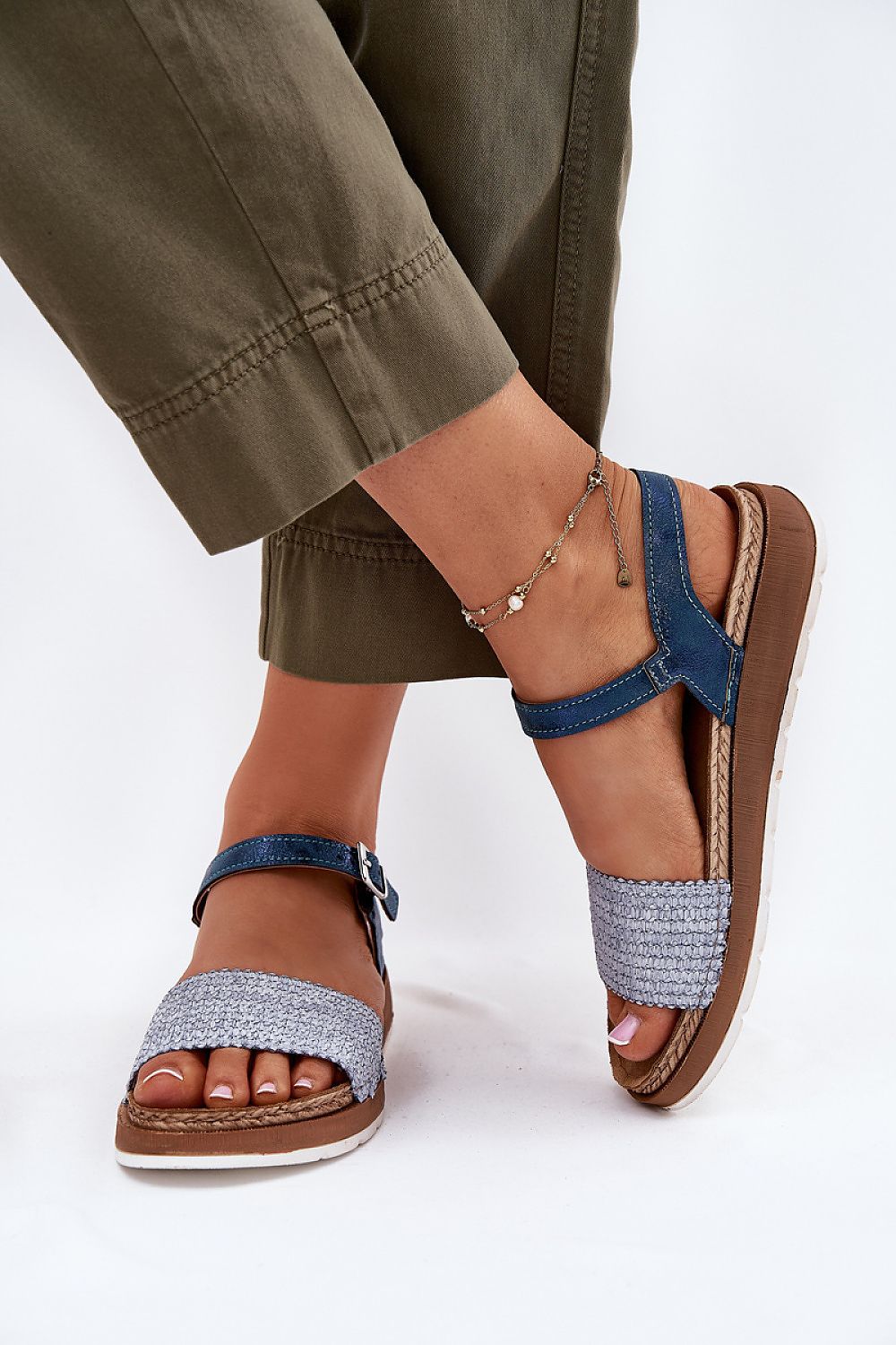 Sandals model 215335 Step in style 