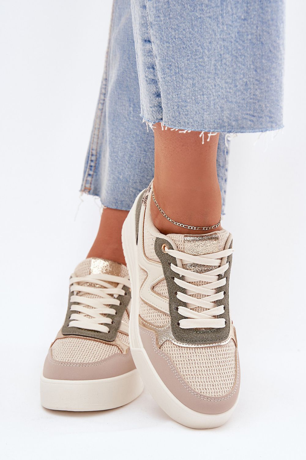  Sport Shoes model 216449 Step in style 