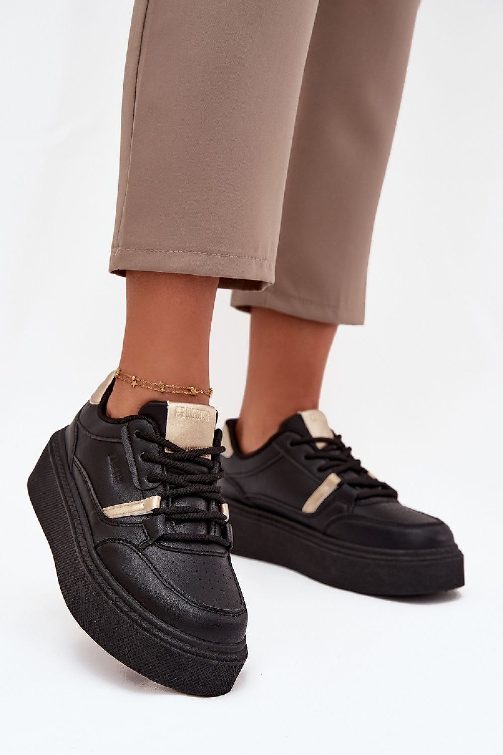  Sport Shoes model 216466 Step in style 