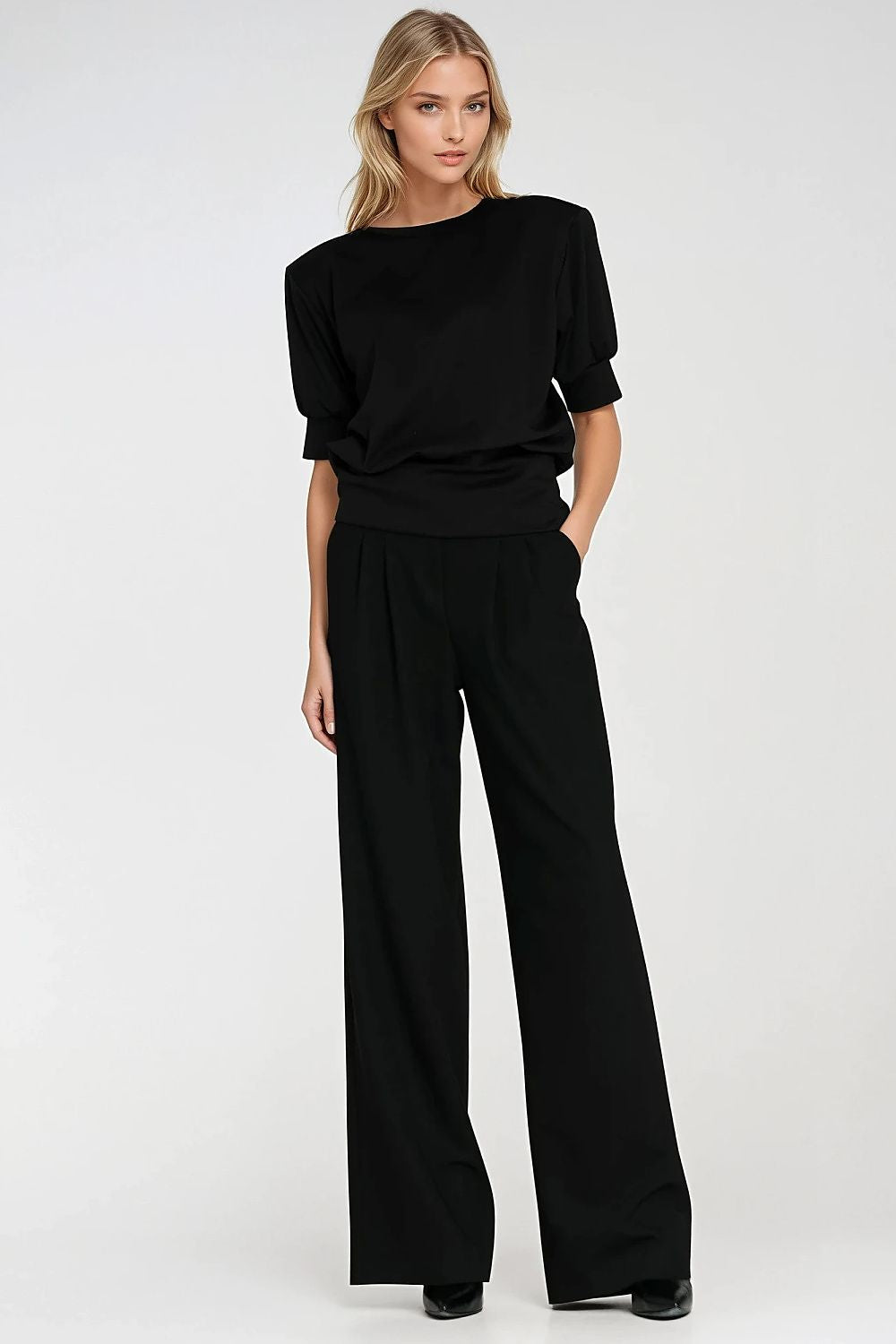  Blouse model 217574 Nife 