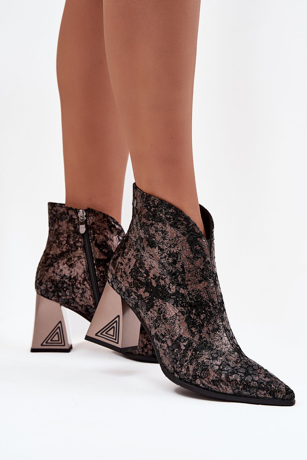  Heel boots model 219246 Step in style 