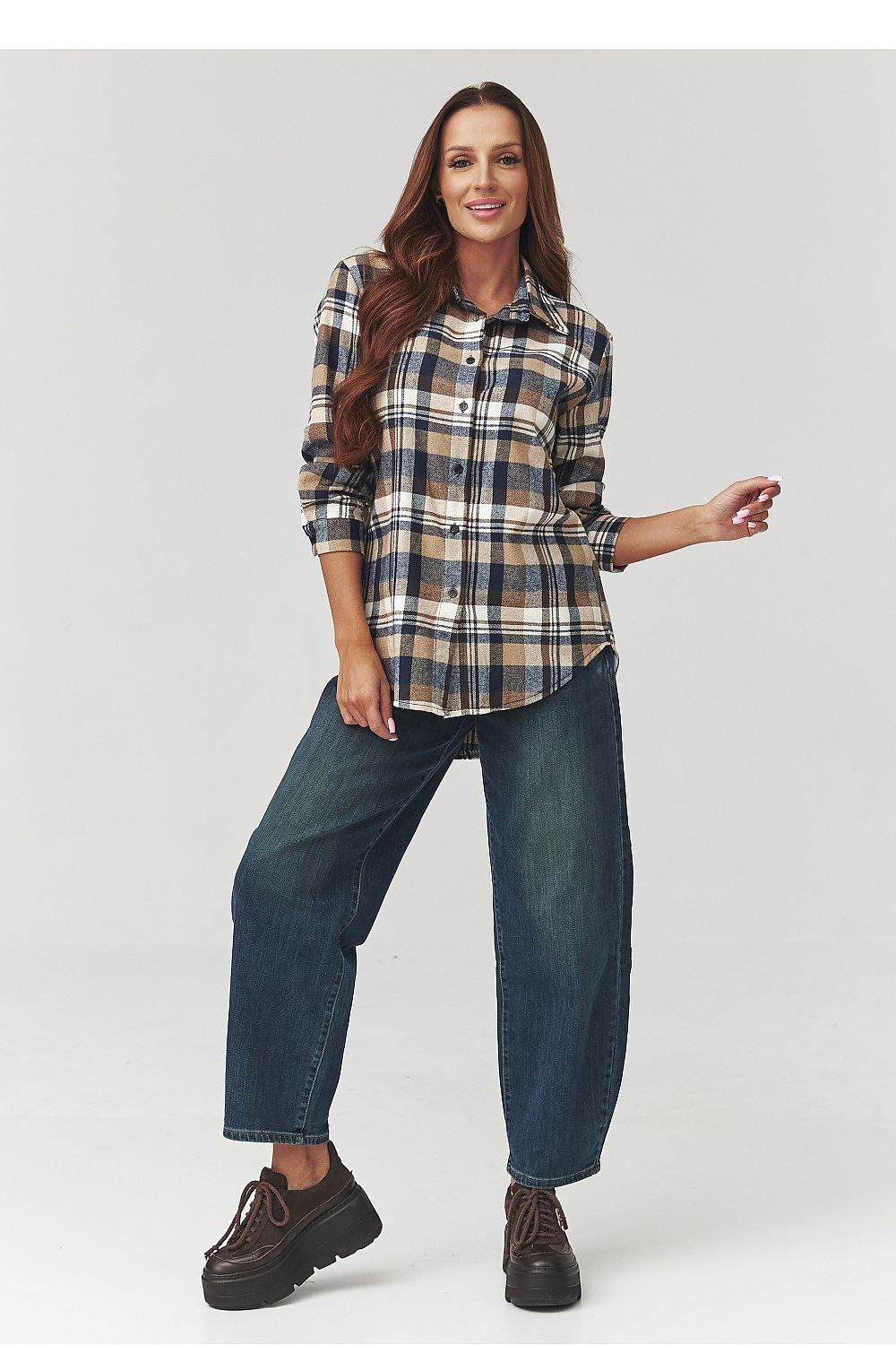  Long sleeve shirt model 219732 Makadamia 